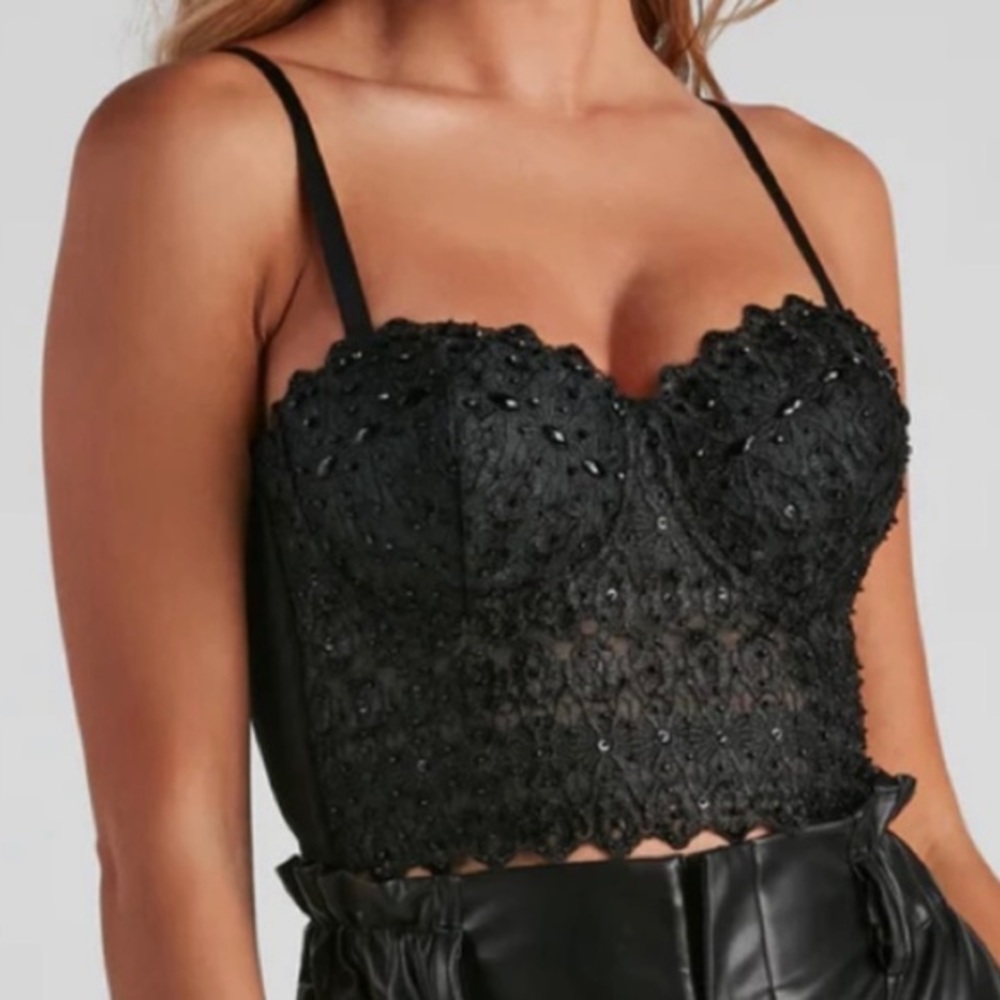 WINDSOR BEADED TOP
